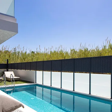 Villasaints I Private Pool Villas, Walk To Beach, Bbq