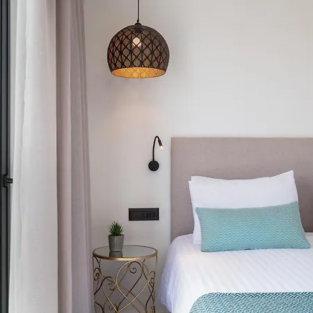 Villasaints I Private Pool Villas, Walk To Beach, Bbq *