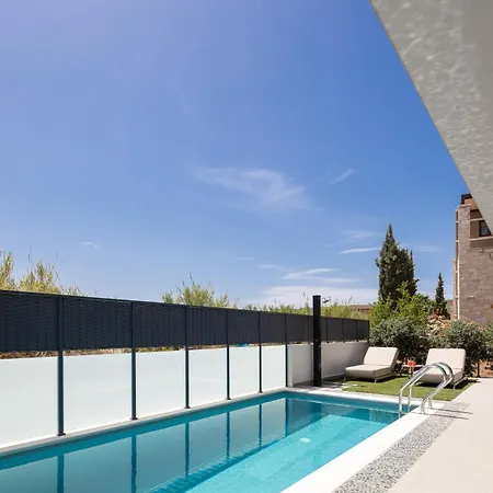 Villasaints I Private Pool Villas, Walk To Beach, Bbq * La Canée