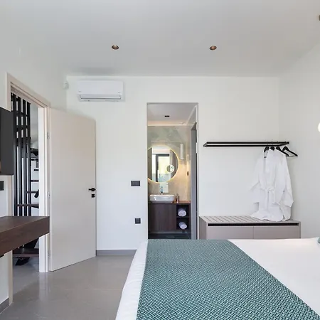 Villasaints I Private Pool Villas, Walk To Beach, Bbq Villa *