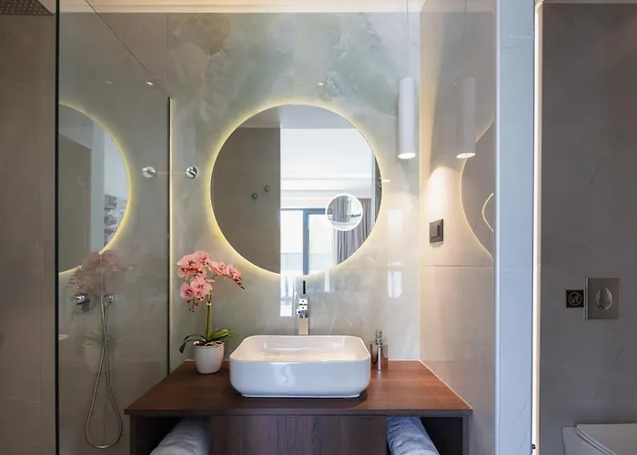 Villasaints I Private Pool Villas, Walk To Beach, Bbq Villa *