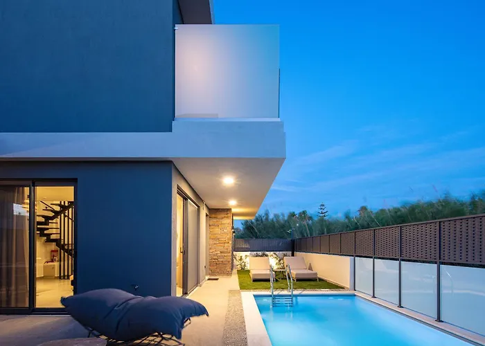 Villasaints I Private Pool Villas, Walk To Beach, Bbq Villa Chania (Crete)