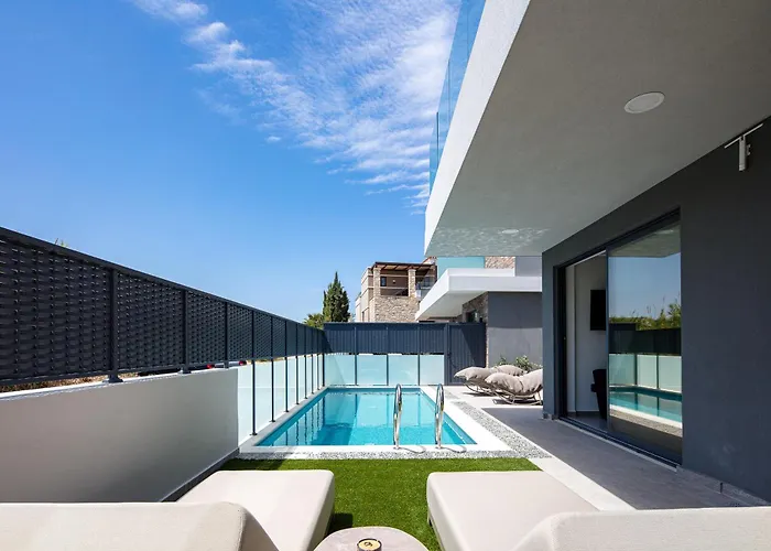 Villasaints I Private Pool Villas, Walk To Beach, Bbq * Chania (Crete)