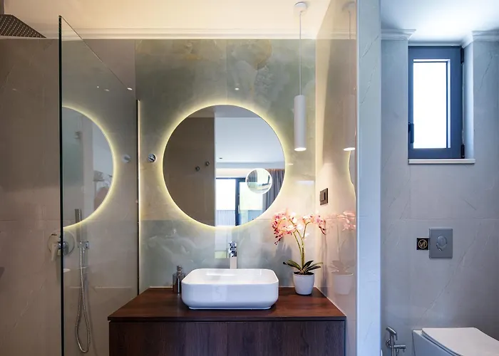 Villasaints I Private Pool Villas, Walk To Beach, Bbq