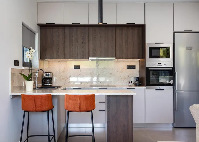 Villasaints I Private Pool Villas, Walk To Beach, Bbq Villa