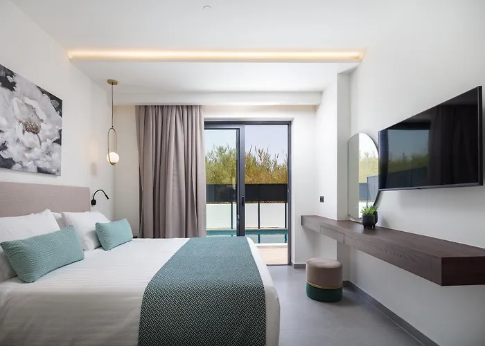 Villasaints I Private Pool Villas, Walk To Beach, Bbq Chania (Crete)